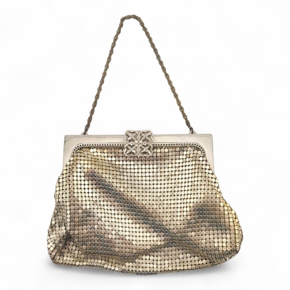 Whiting & Davis Handbags - Vintage Whiting & Davis Silver Mesh Chain Strap Evening Purse Made in USA